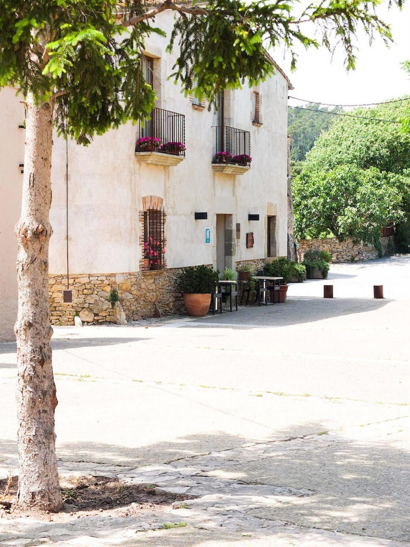 Hotel Sant Feliu Sant Feliu de Boada ภายนอก รูปภาพ